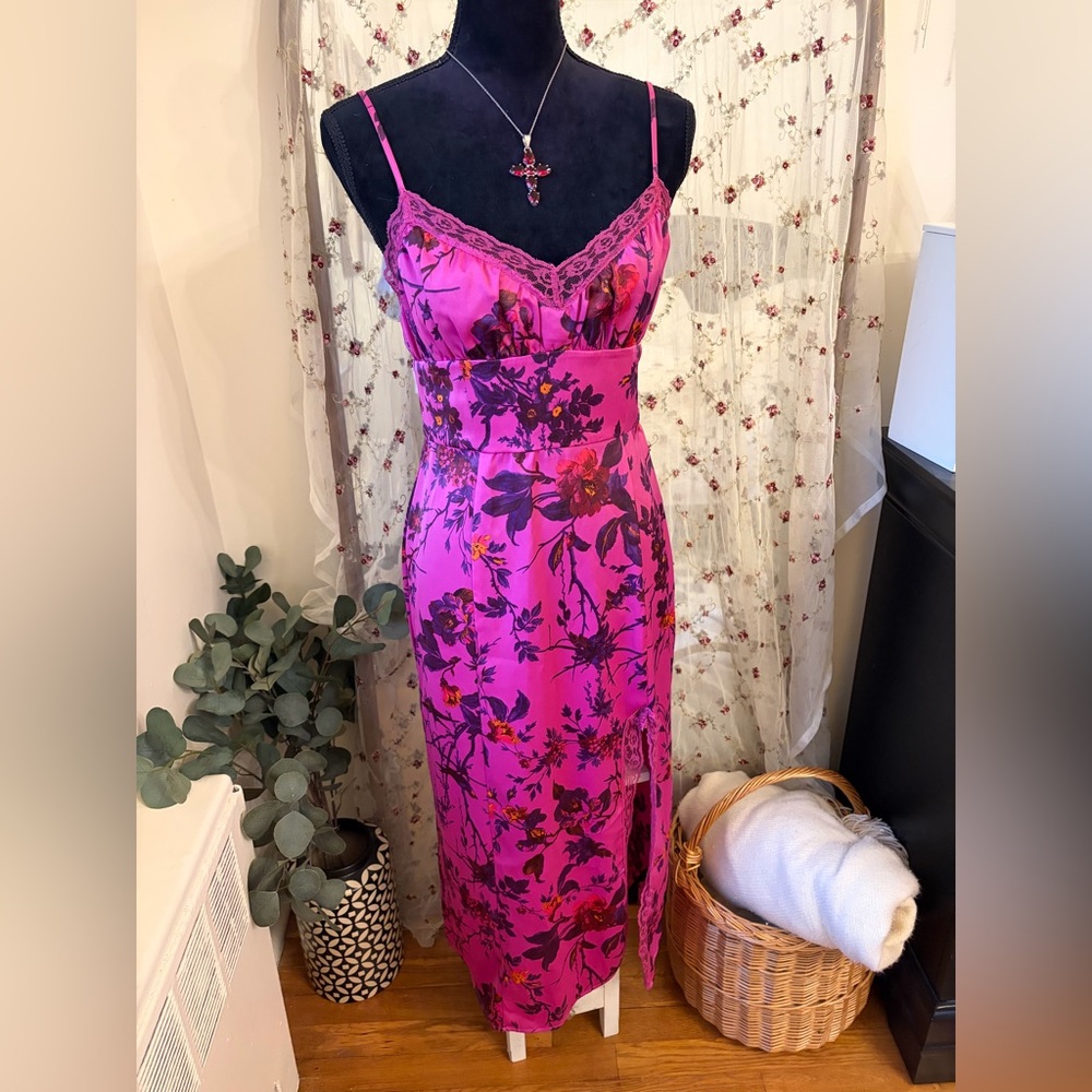 Urban Outfitters Pink Floral Satin Slip Dress - Picture 2 of 9